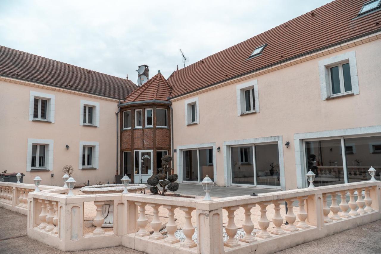 Hotel Du Moulin Voue Eksteriør billede
